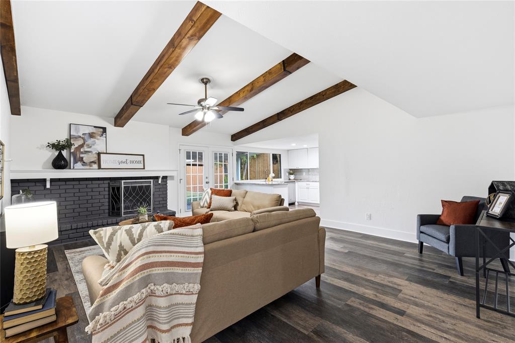 white rock village - Residential