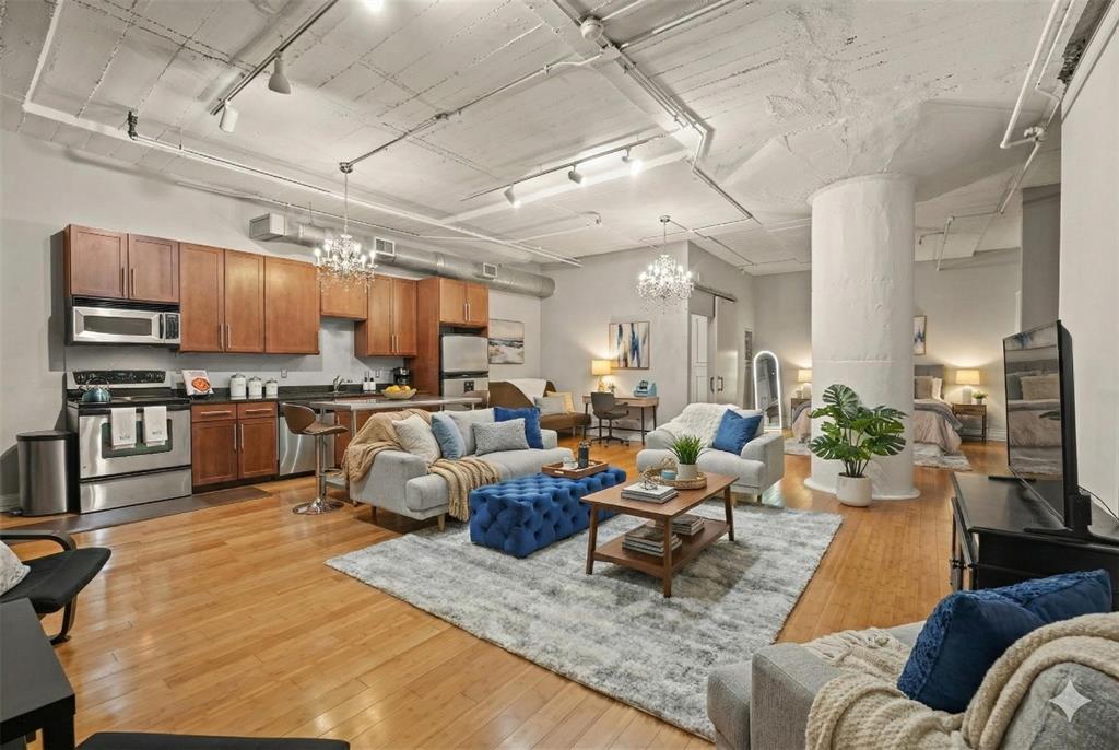 Soco Urban Loft Condo - Residential