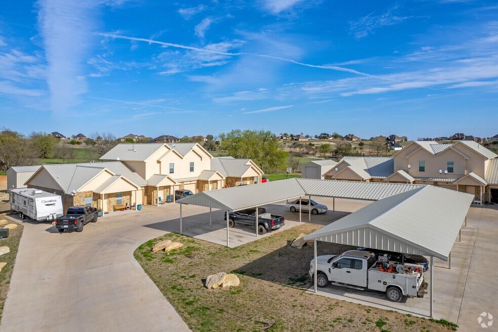 Day 2 Day Bus Park Ph 2 - Residential Lease
