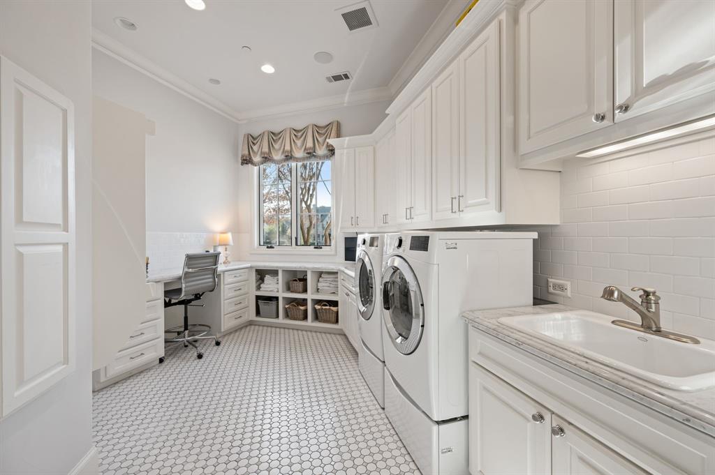 Beldon Hollow - Residential