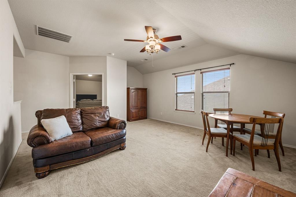 Fossil Hill Estates - Residential