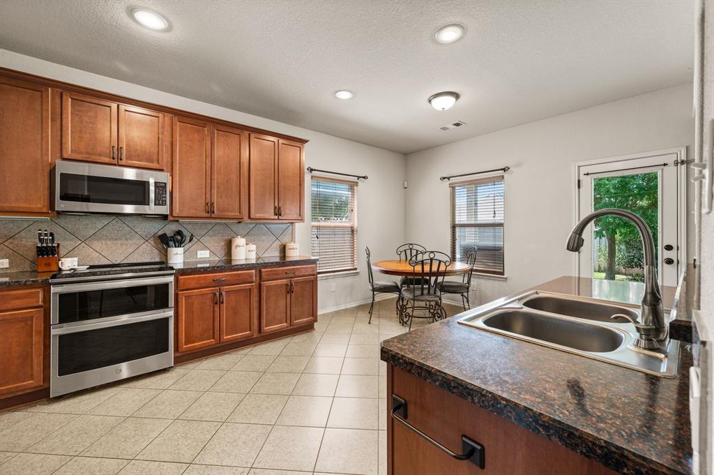 Fossil Hill Estates - Residential