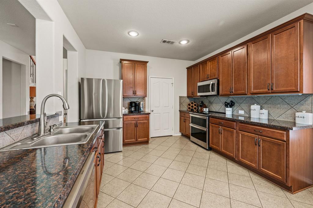 Fossil Hill Estates - Residential