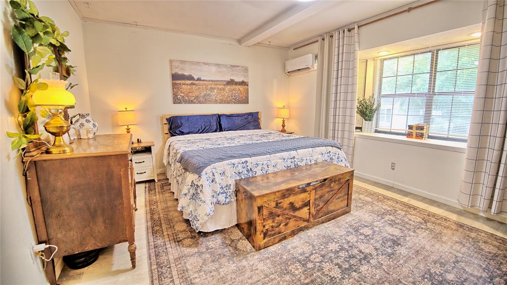 Nocona Lake Estate - Residential