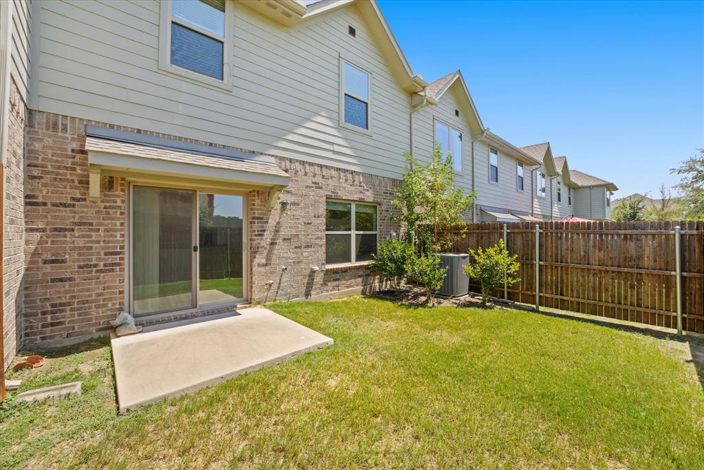 Venetian Villas North - Residential