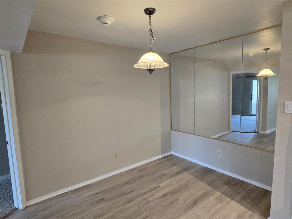 Cambridge Condos Ph 01 03 - Residential