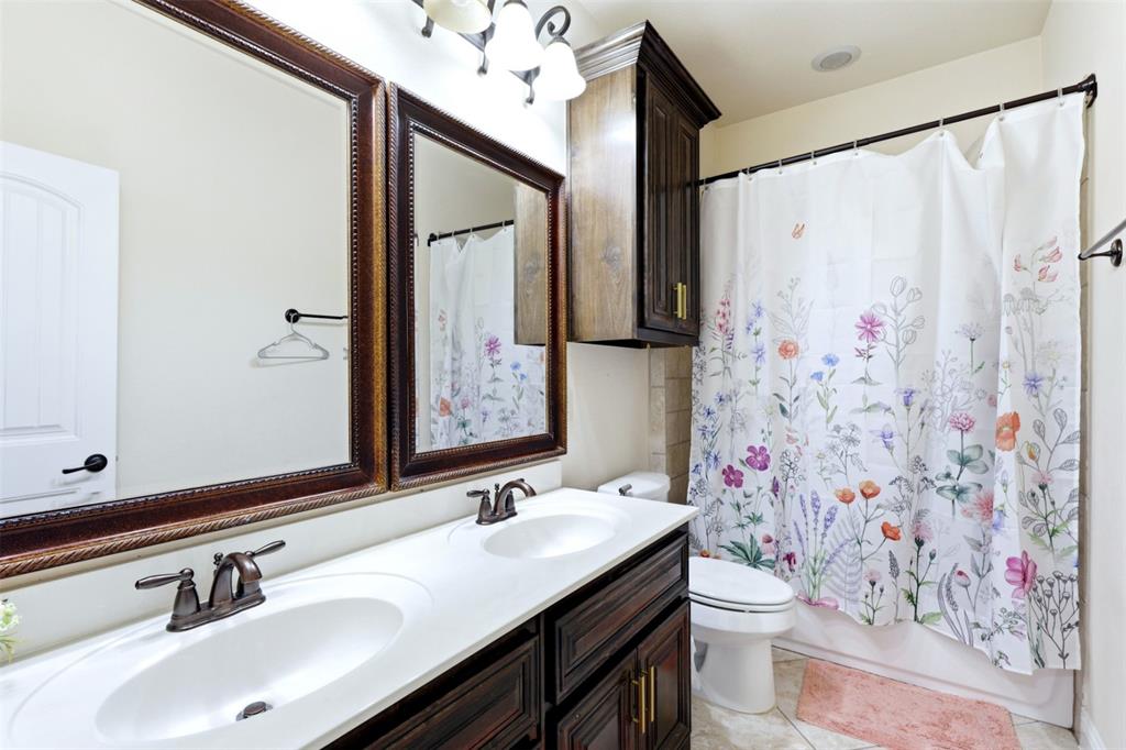 Artesia Ph 4C - Residential