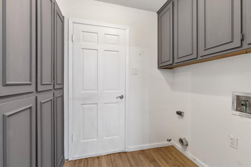 Royal Oaks - Residential