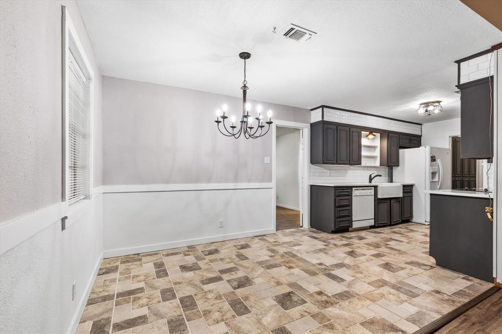 Royal Oaks - Residential