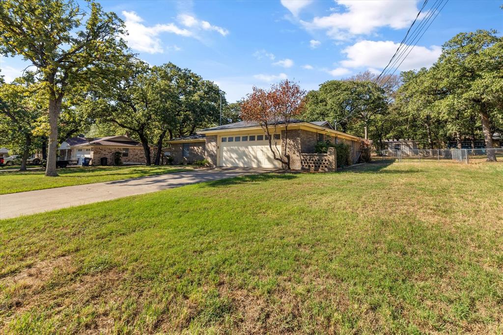 Royal Oaks - Residential
