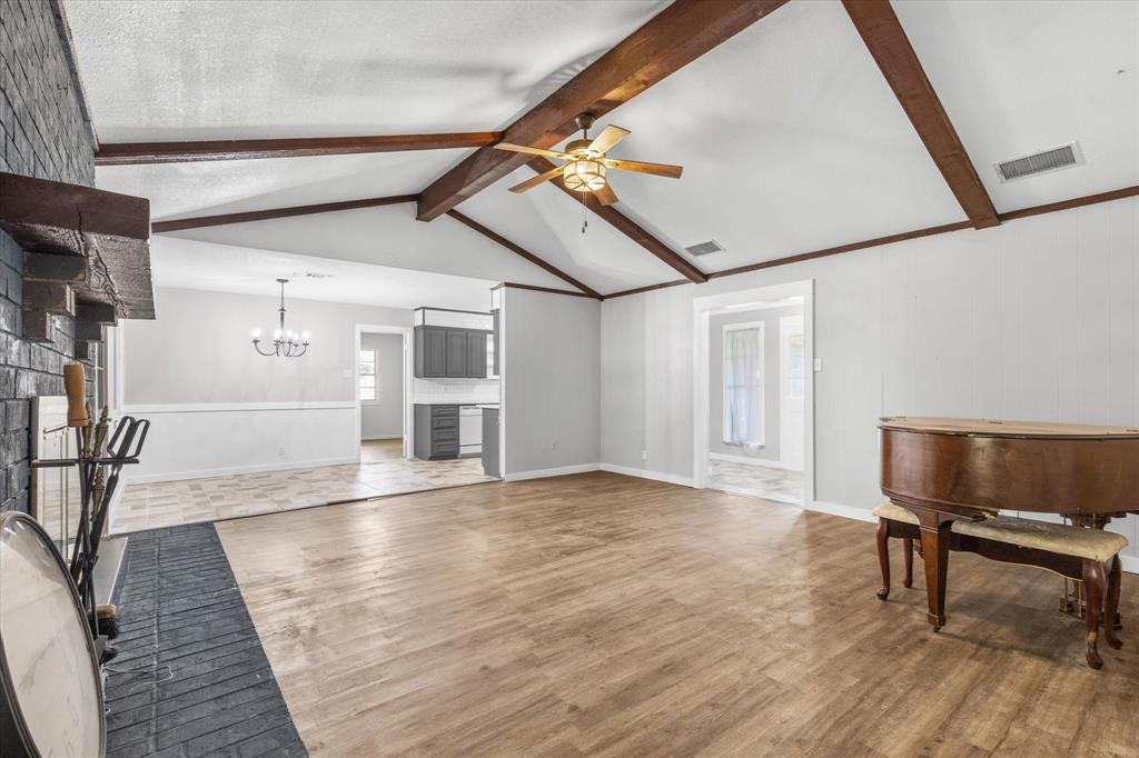 Royal Oaks - Residential