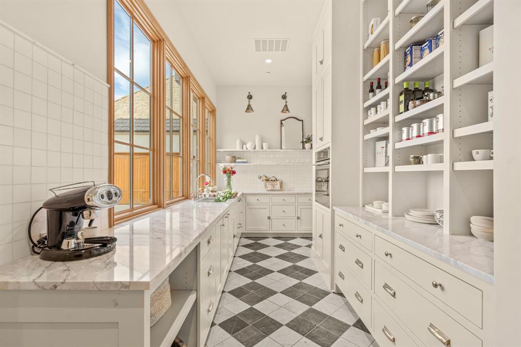 Saddleback Ridge Estate - Residential