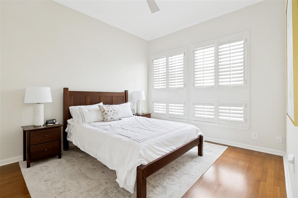 Renaissance Turtle Crk Condo - Residential