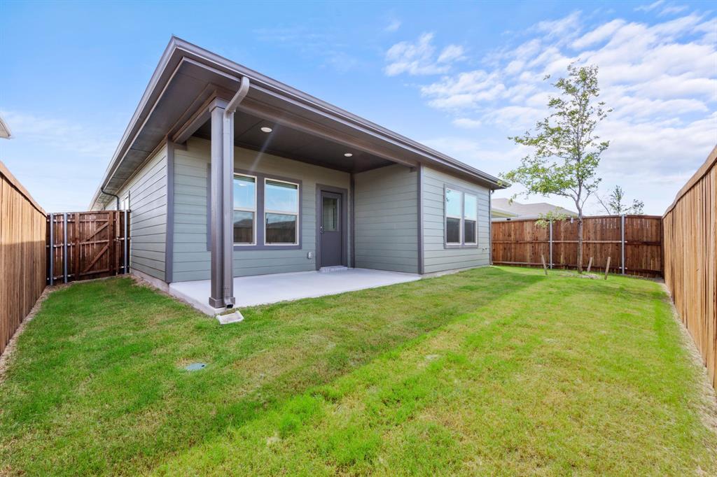 Briarwood Hills Ph 1 - Residential Lease