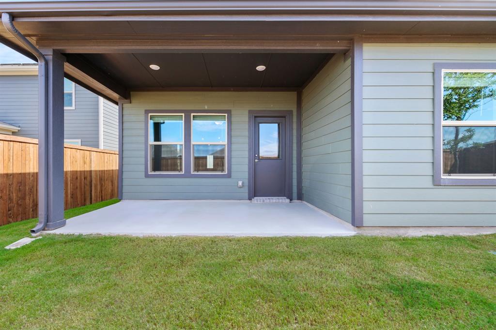 Briarwood Hills Ph 1 - Residential Lease