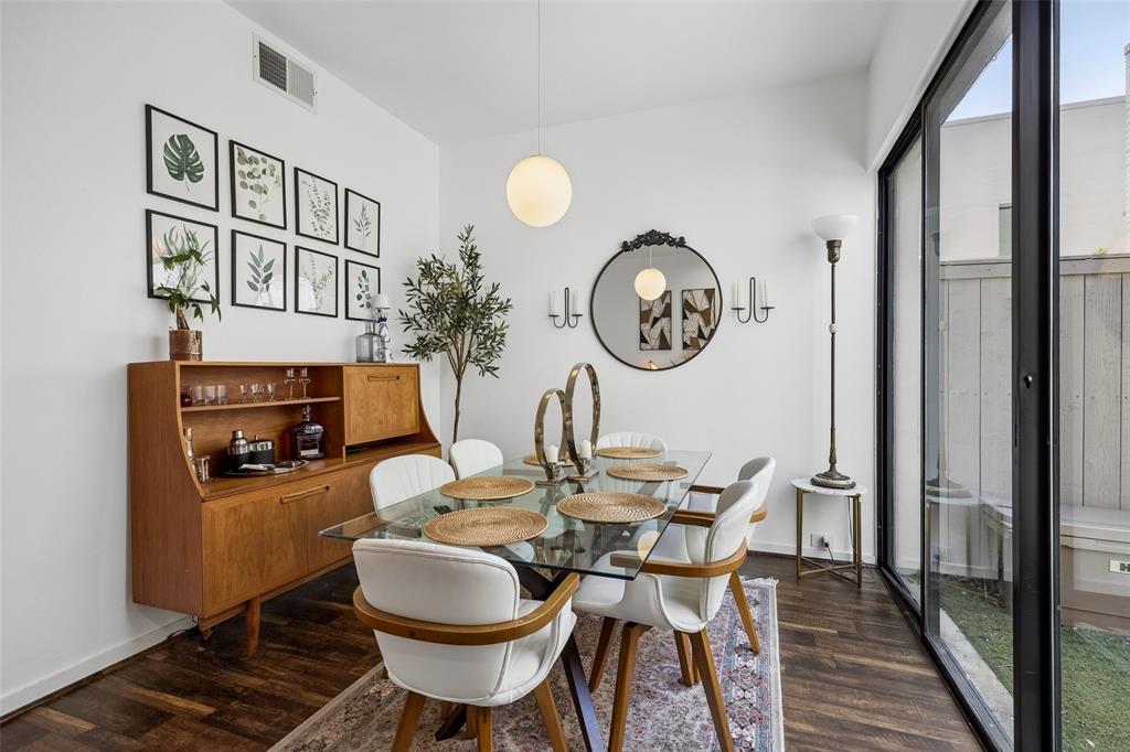 Travis Street Condo 3920-22 - Residential