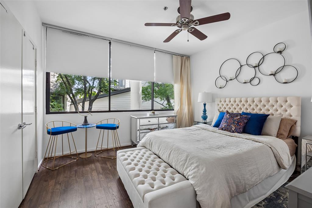 Travis Street Condo 3920-22 - Residential