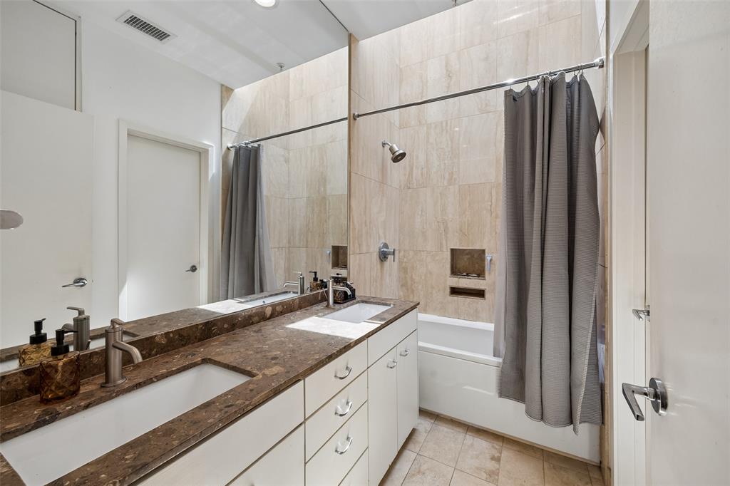 Travis Street Condo 3920-22 - Residential