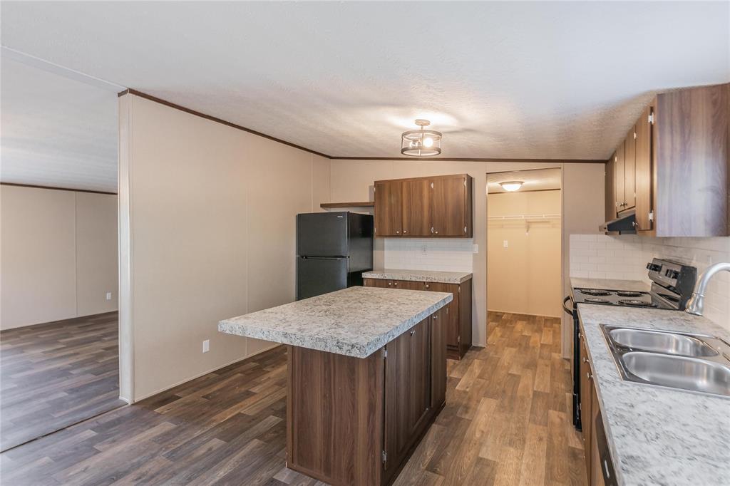 Oak Country Estates - Residential