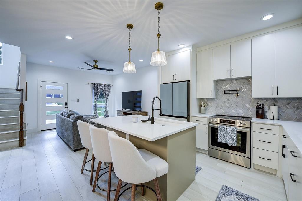 Canyon Creek III - Residential