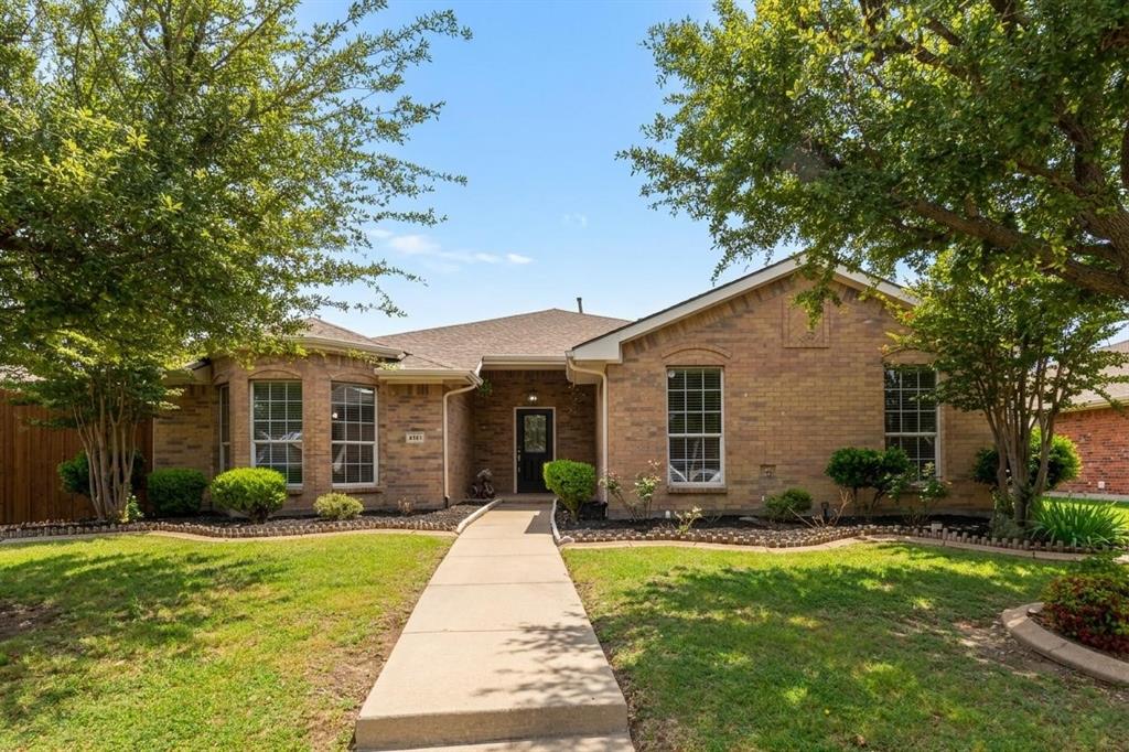 Recent improvements include a fully renovated guest bathroom in 2023, new range and vent hood installed in 2023, new fence installed in 2024 and extended beyond the previous fence line, refreshed front flower beds, and new backyard sod added in 2024. This well-maintained single-story home in Frisco’s desirable Kings Garden community offers 3 bedrooms, 2 bathrooms, and 1,919 sqft with a bright, functional layout, spacious living area, fireplace, wood-look flooring, and abundant natural light. The kitchen features granite countertops, white cabinetry, stainless steel appliances, and a built-in desk area. The primary suite includes dual sinks, soaking tub, separate shower, and walk-in closet. Enjoy a private backyard with covered patio, fresh sod, and a newly installed extended fence that enhances privacy and usable outdoor space. Kings Garden residents enjoy access to a community pool, adding to the neighborhood’s lifestyle appeal. Prime Frisco location near schools, Life Time, LA Fitness, H-E-B, Costco, Kroger, The Marketplace, Toyota Stadium, and the Dallas North Tollway, offering exceptional convenience for shopping, dining, fitness, entertainment, commuting, and everyday living. This move-in ready home combines comfort, privacy, and an unbeatable location.