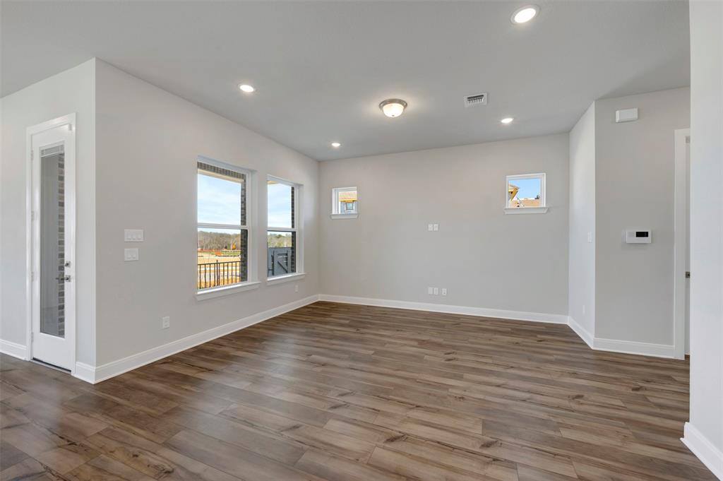 Painted Tree-Woodland West - Residential