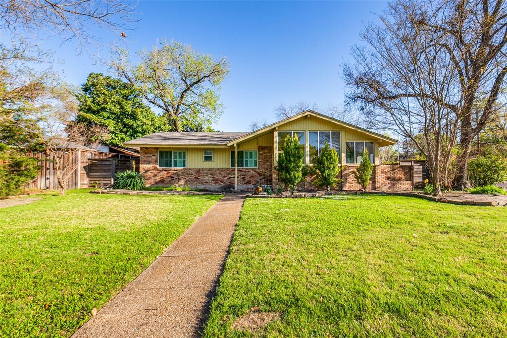 Welcome to 9759 Shoreview Road, a traditional home located in Lake Highlands. This property offers an incredible opportunity to design and build your dream home on an 80' x 130' prime lot. Few blocks from highly acclaimed White Rock Elementary and just minutes from White Rock Lake and local dining, this home is all about location, lifestyle, and limitless potential. Make it yours today!
