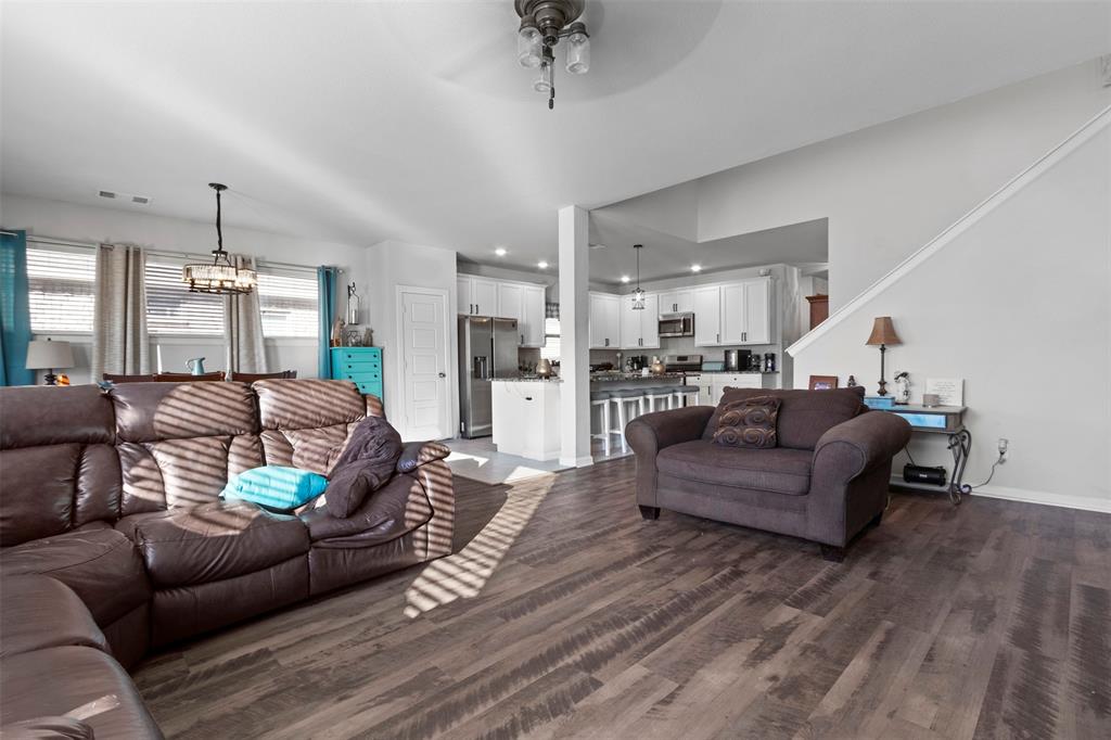 Meadowbrook Place - Residential