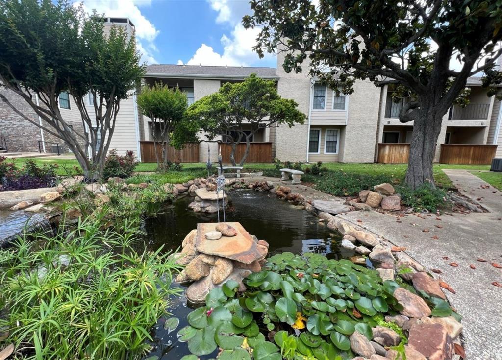 Parkway Lane - Residential