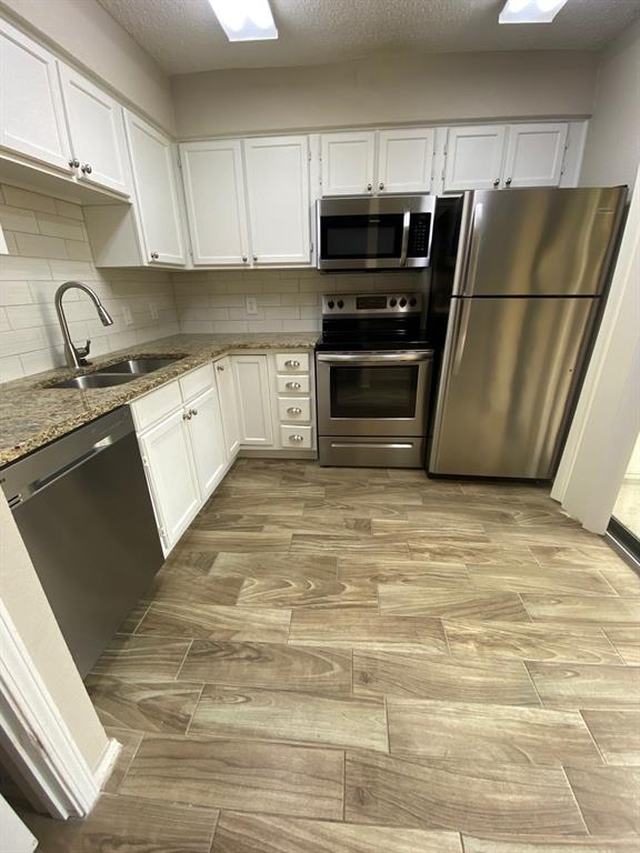 Parkway Lane - Residential