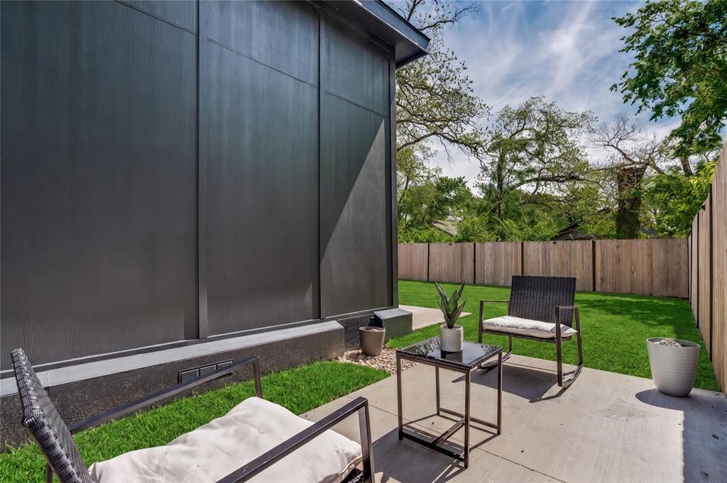 Brown Harris - Residential