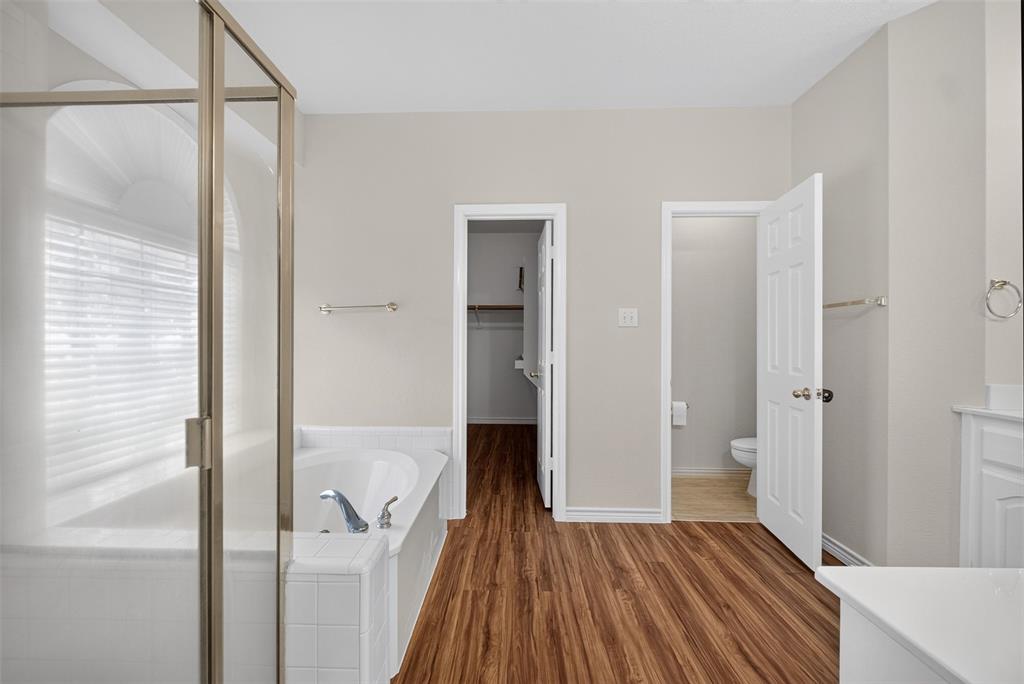 Waterfront @ Enchanted Bay-Arl - Residential