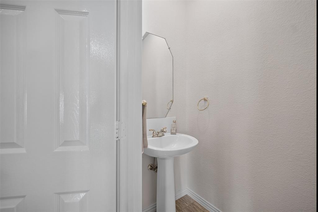 Waterfront @ Enchanted Bay-Arl - Residential