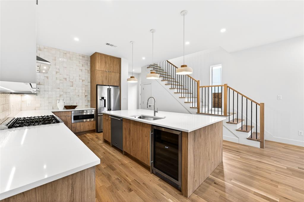 WEBSTER & WOODS NORTH PARK - Residential
