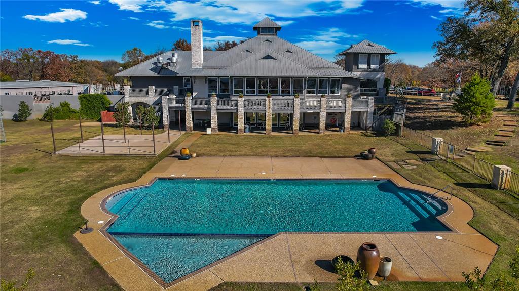 PINNACLE CLUB - Land