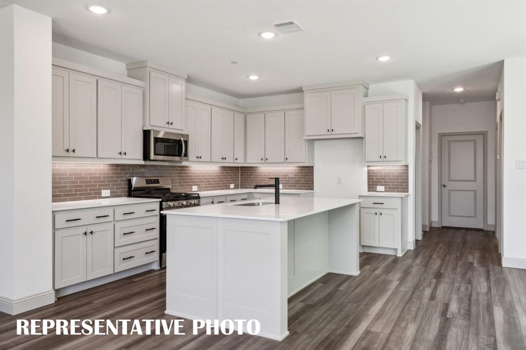 Twin Creeks Watters Townhomes - Residential