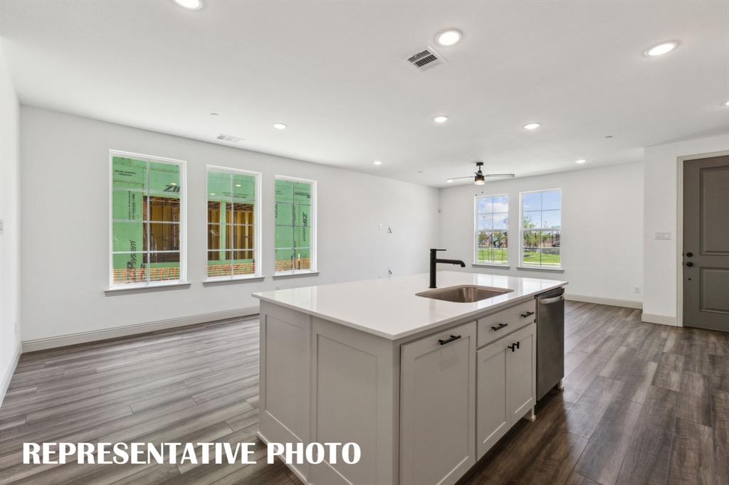 Twin Creeks Watters Townhomes - Residential
