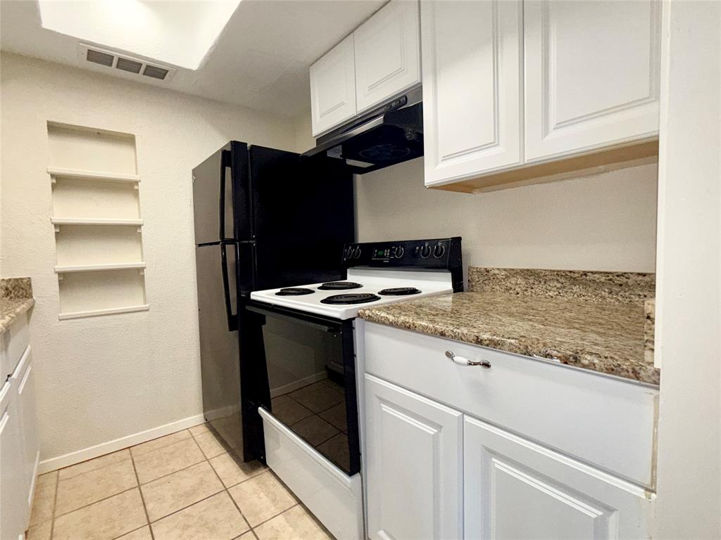 Las Colonitas Condo - Residential