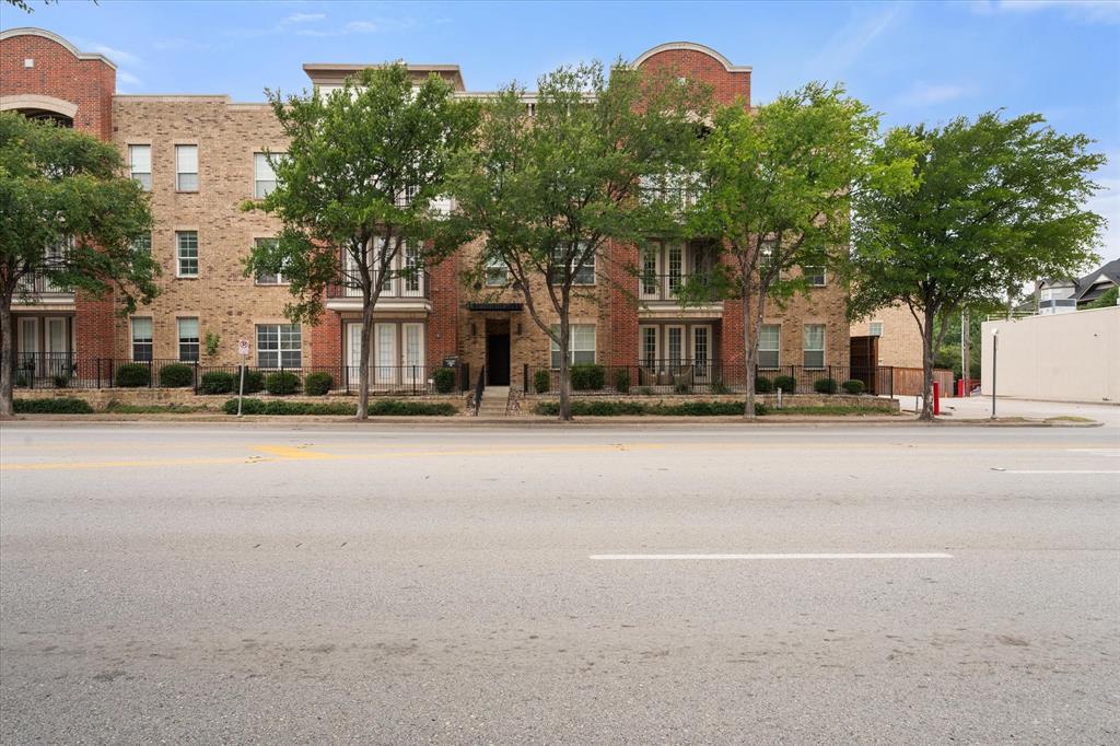 Westview Condos - Residential