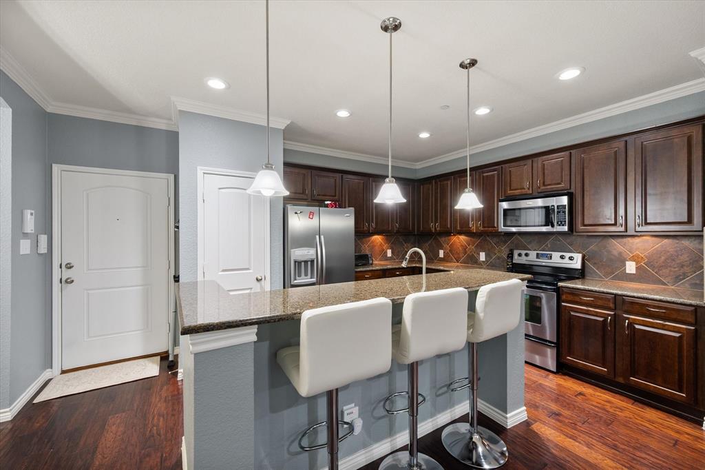 Westview Condos - Residential