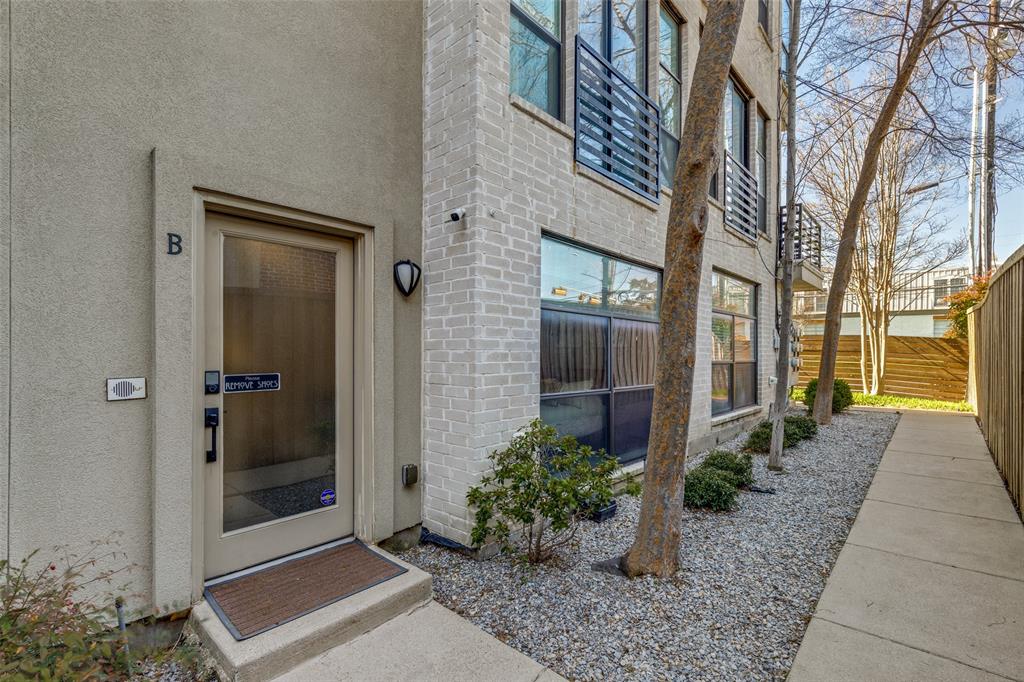 4618 Cedar Spgs Condo - Residential
