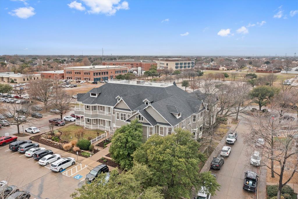 Heritage On The Lake-Heritage - Commercial Sale