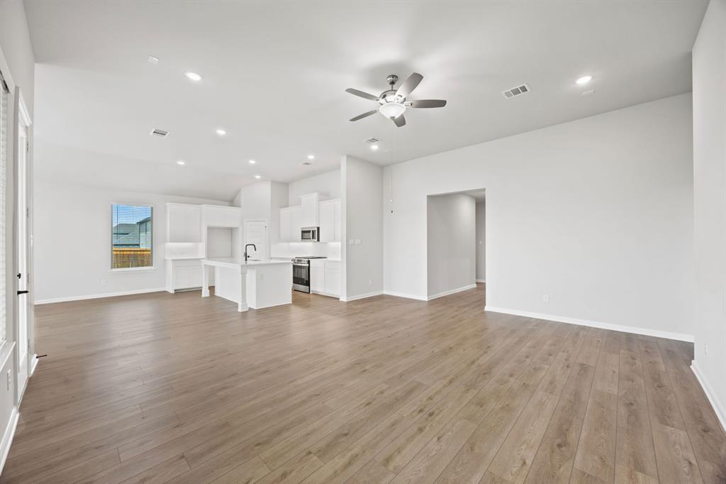 Kings Way - Residential
