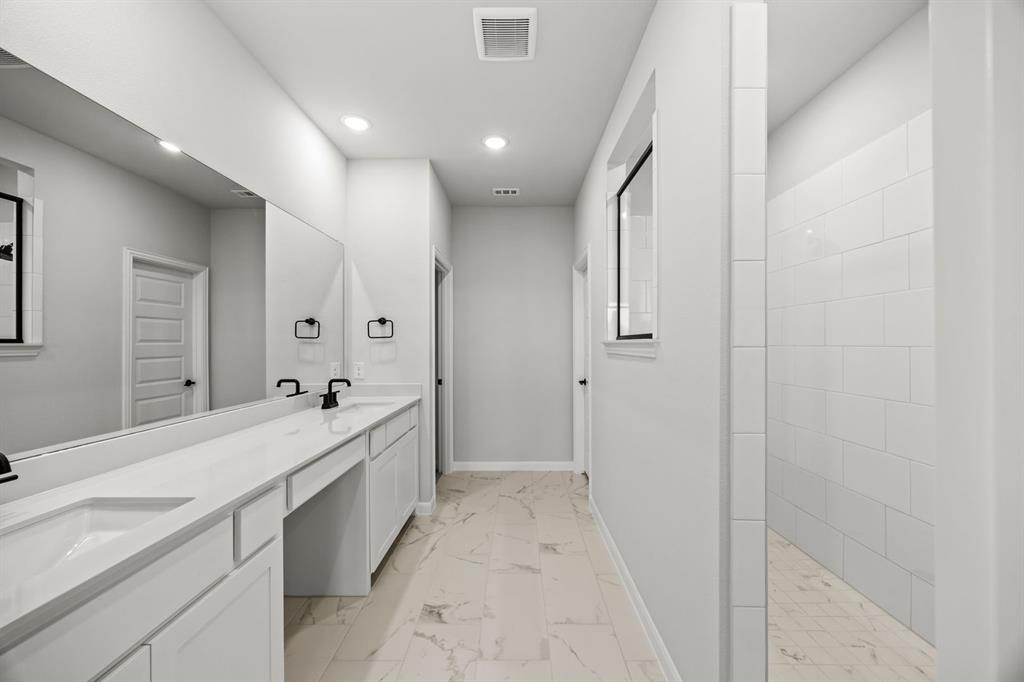 Kings Way - Residential