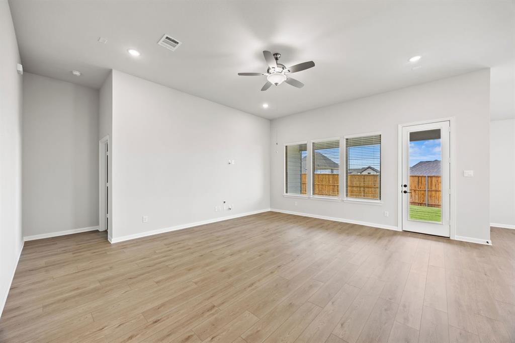 Kings Way - Residential