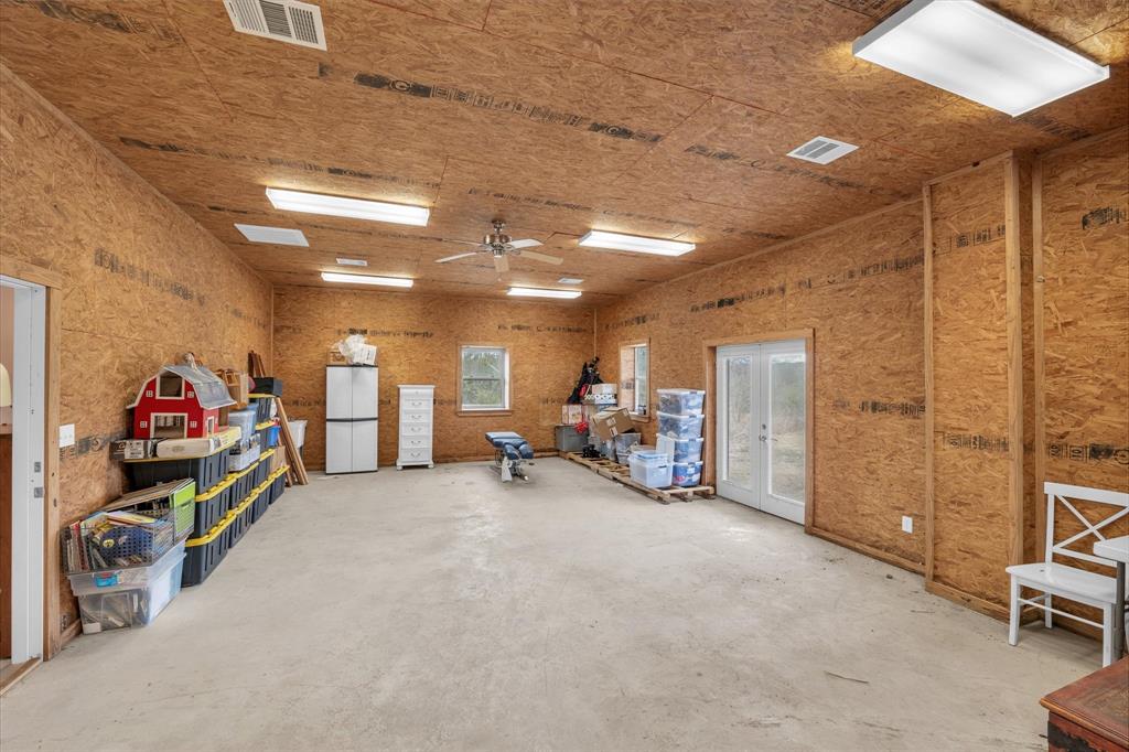 William S Hotchkiss Surv 16 Ab - Residential