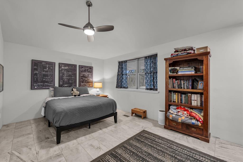 William S Hotchkiss Surv 16 Ab - Residential