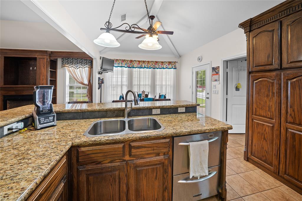 A0052 P Archer - Residential