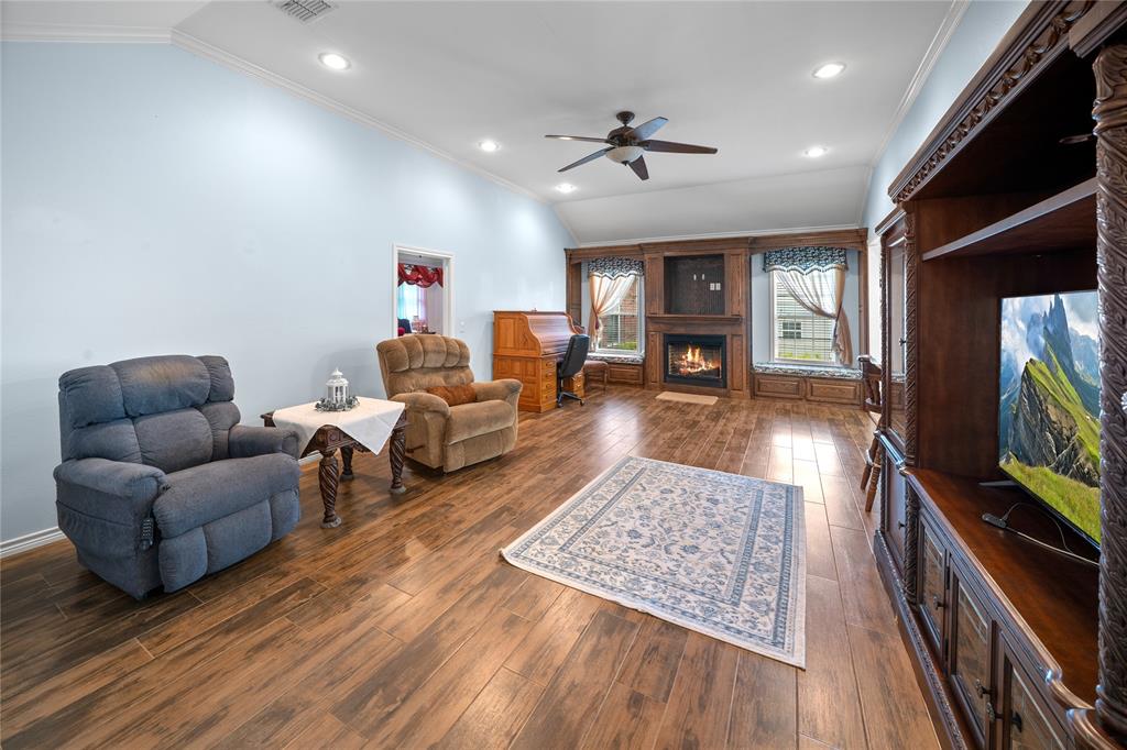 A0052 P Archer - Residential