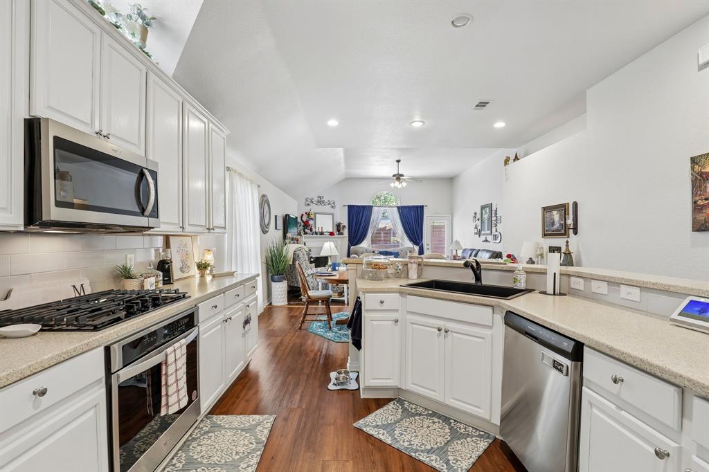 Glenwyck Villas Add - Residential